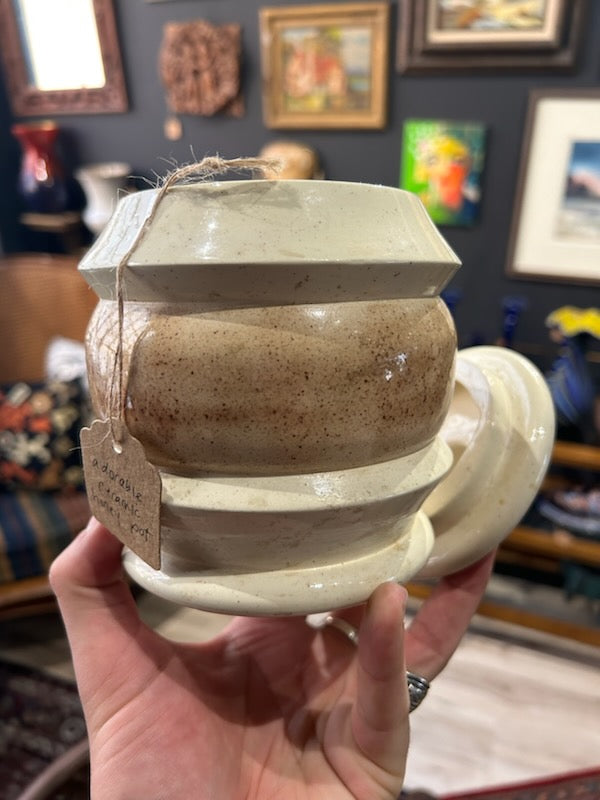 adorable ceramic honey pot